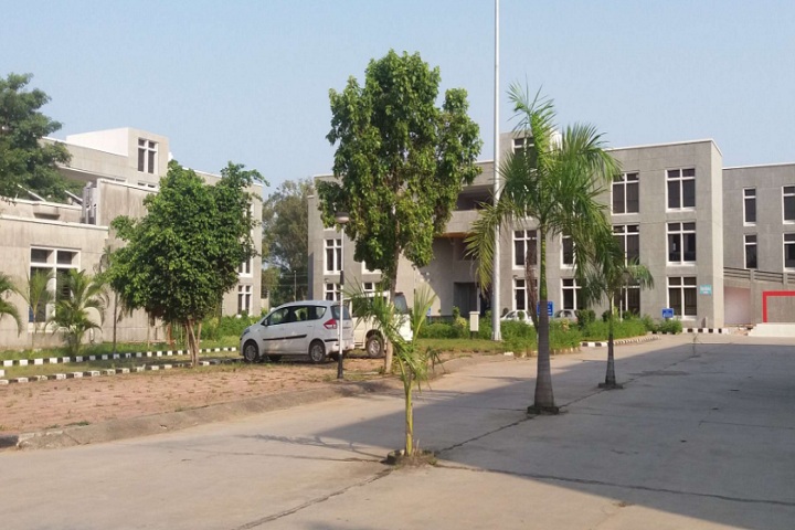 https://cache.careers360.mobi/media/colleges/social-media/media-gallery/4343/2021/7/28/Parking Facilities of Government Engineering College Valsad_Others.jpg